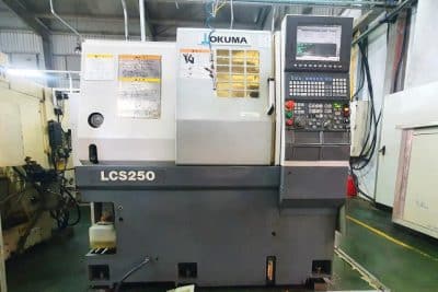 OKUMA LCS-250